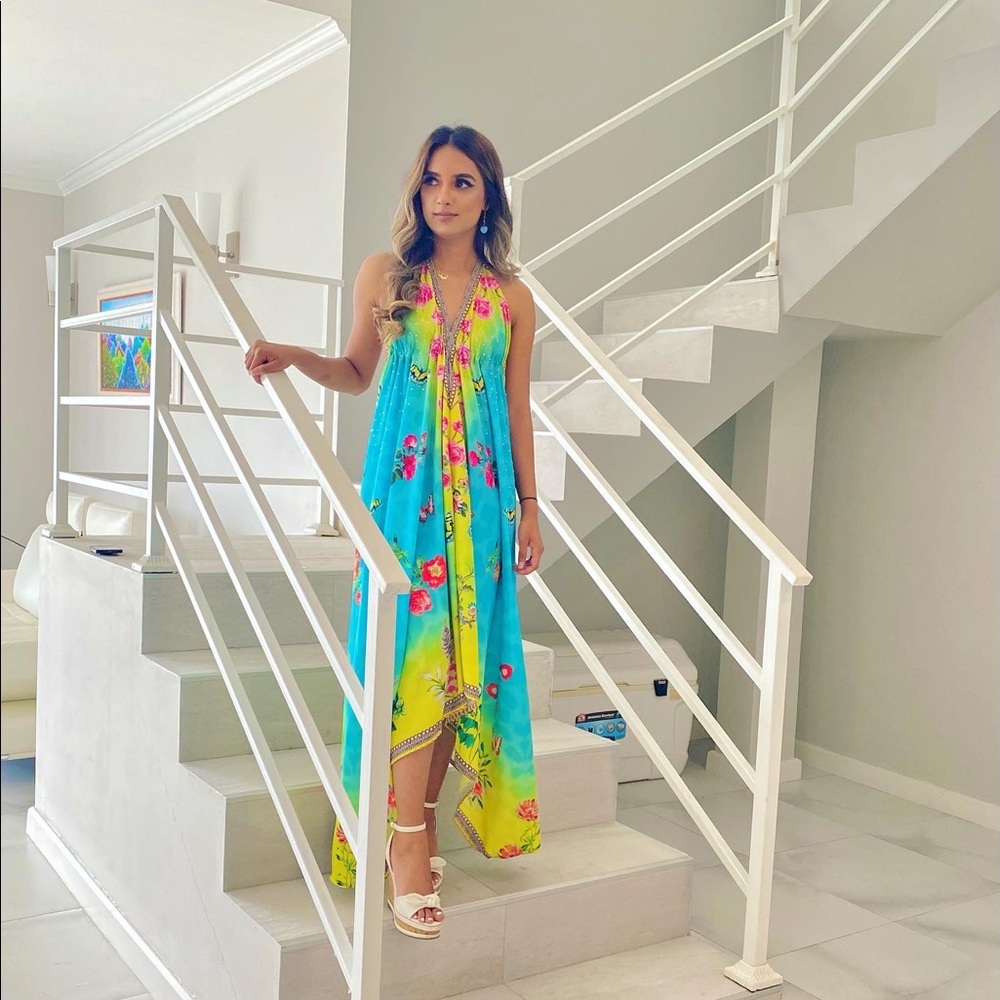 Vibrant vacay dress
